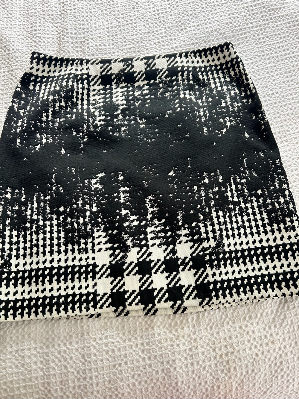 Piazza Sempione Black & White Houndstooth Mini Skirt